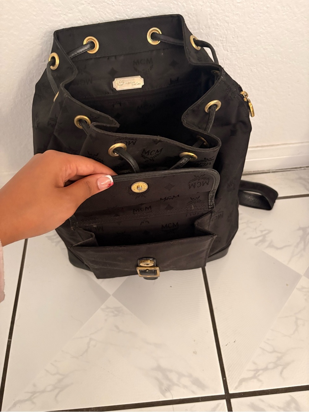 MCM Black Backpack with Gold Plaque - Picture 4 of 6